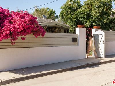 3135 Isabel Dr, Los Angeles, CA, 90065