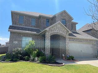 1141 Chickadee Dr, Forney, TX 75126