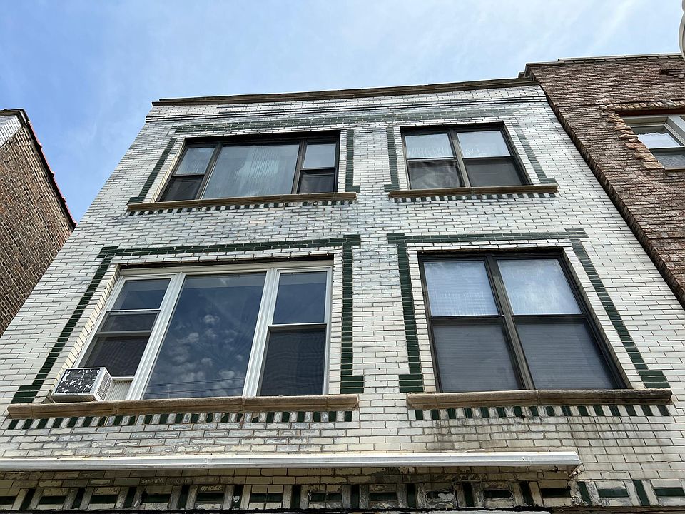 1st image of 1011 N Western Ave APT 2F