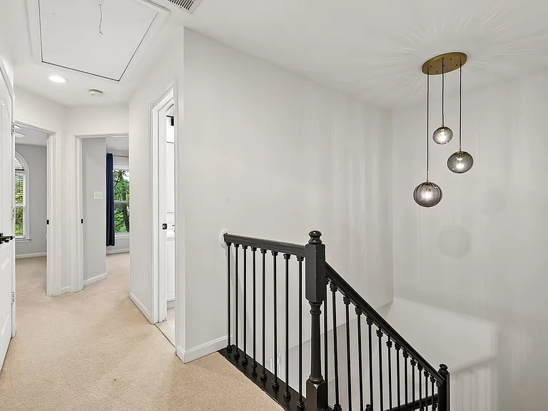 5016 Gardner Dr — Photo 17