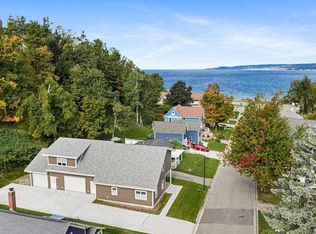 148 Beaubien Ave, Petoskey, MI 49770