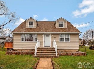 207 Highland Ave, Piscataway, NJ 08854