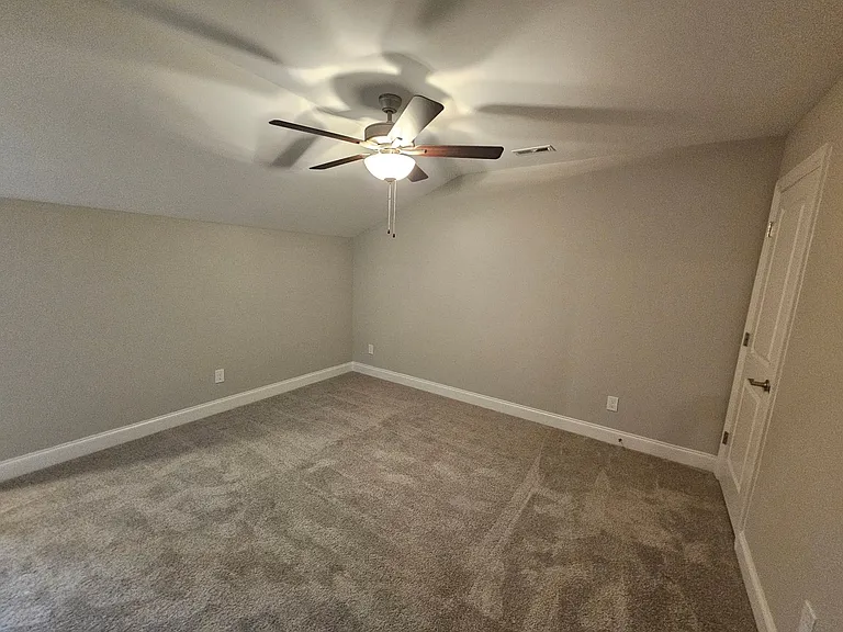 174 Creek Wood Rd — Photo 21