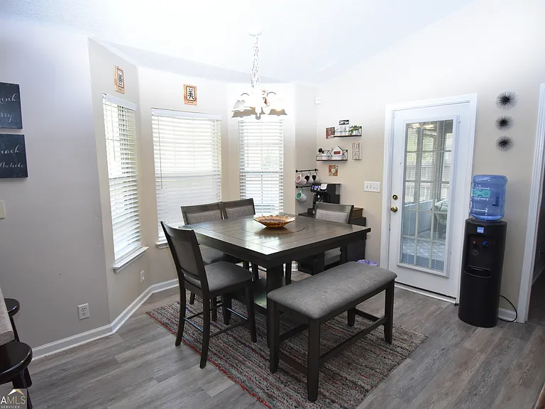218 S Lake Forest Dr — Photo 6