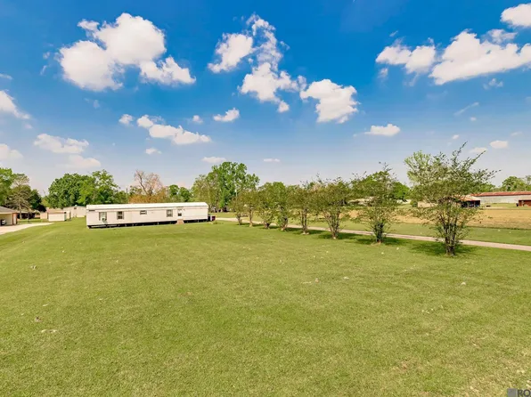 12451 Highway 431, Saint Amant, LA 70774