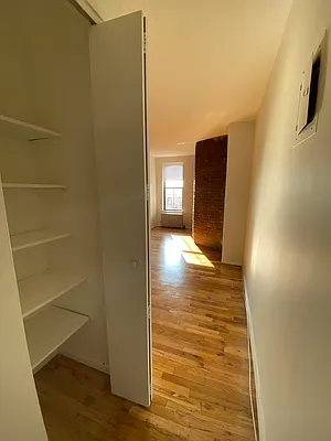 Rented by Compass | media 11
