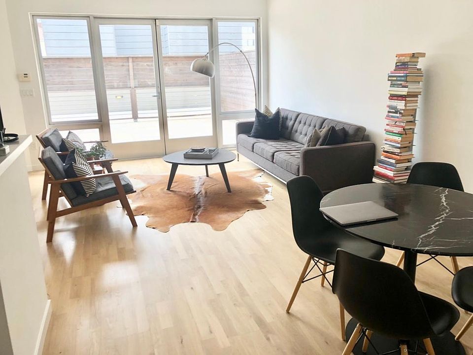 1st image of 3190 Scott St APT 307