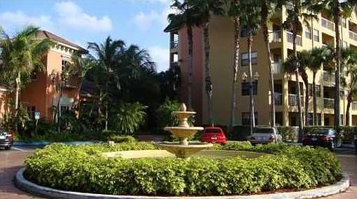 3rd image of 8225 Lake Dr APT 402