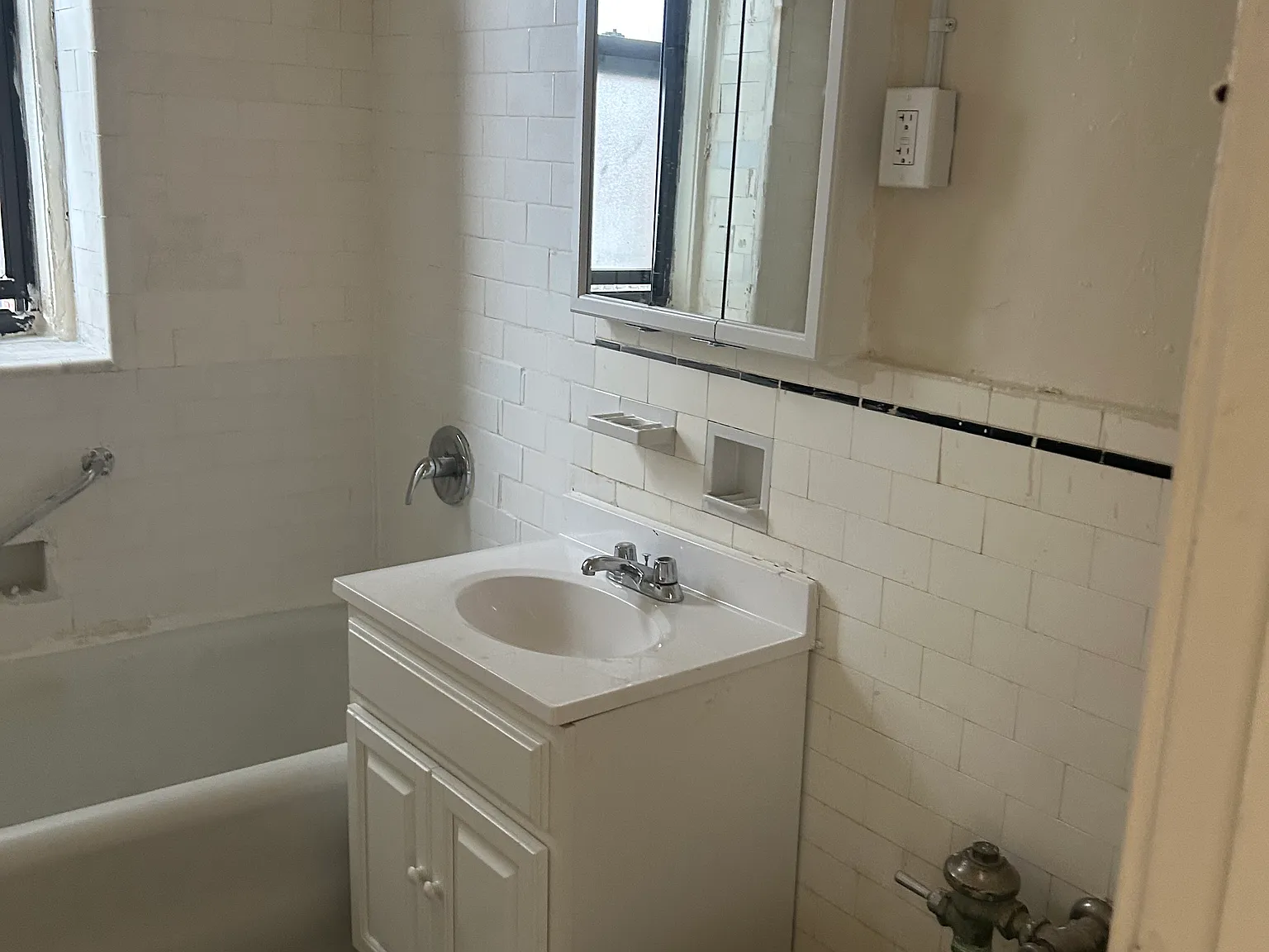 Odell Pl, New Rochelle — Photo 4
