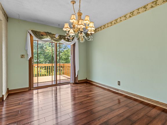 5th image of 4333 Applewood Ln
