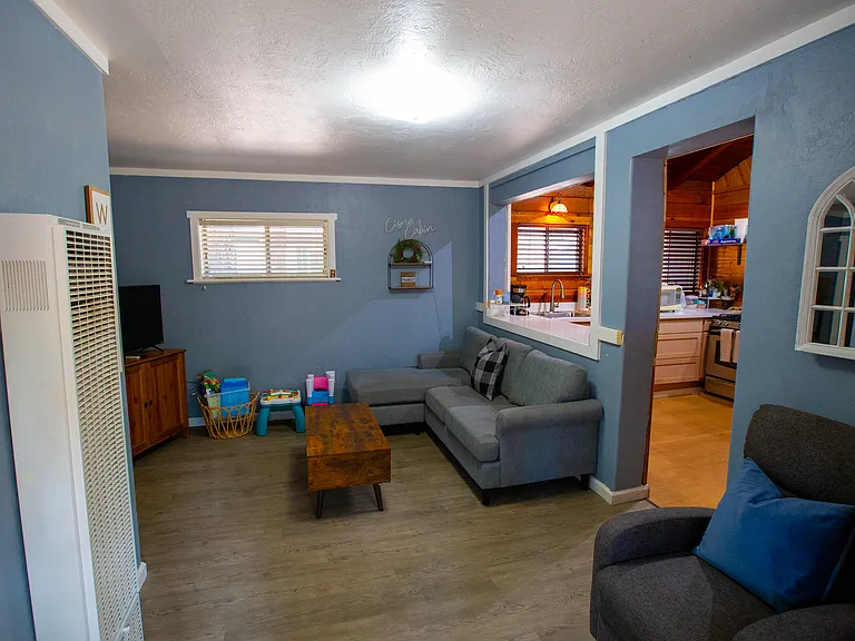 1206 Bonanza Ave — Photo 6
