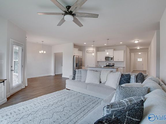 2nd image of 9119 Monteagle Blvd