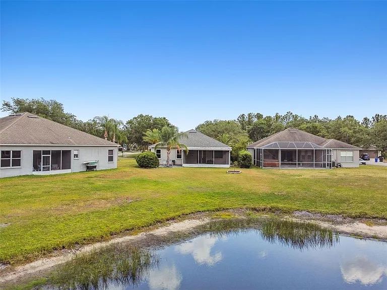 8208 Pinewood Run Ct — Photo 59
