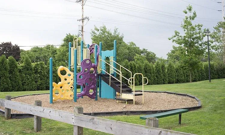 Ramona Park — Photo 12
