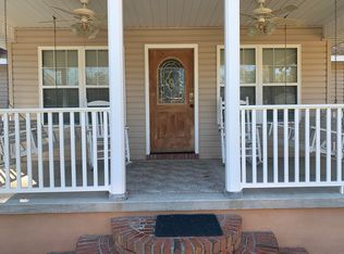 145 Geneva St, Jesup, GA 31546