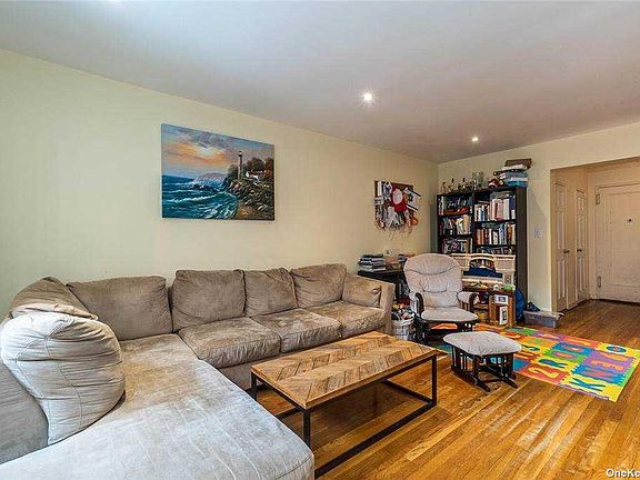 4th image of 10255 67th Dr APT 2K