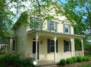 40 S Rogers St, Hamilton, VA 20158