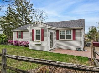 390 Highland St, Dedham, MA 02026