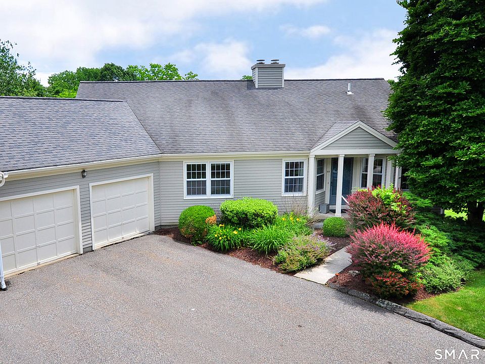 1st image of 85 Litchfield Ponds Drive #85