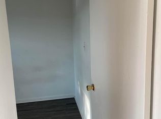 (Undisclosed Address), Chantilly, VA 20151