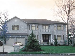 1921 Park Ave, East Meadow, NY 11554