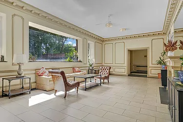 1602 Avenue I, #521