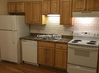 122 Berkshire St #5T, Cambridge, MA 02141