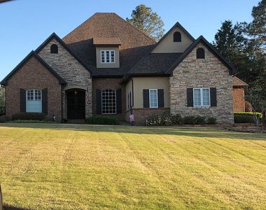 602 Grove Forest Way, Oxford, MS, 38655
