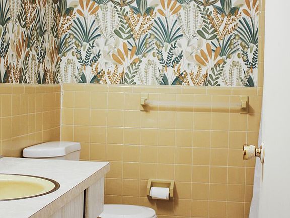 5th image of 12 Candlewood Lane APT 1-6