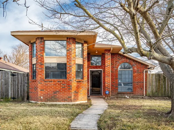 2540 Winter Oak St, Dallas, TX 75227