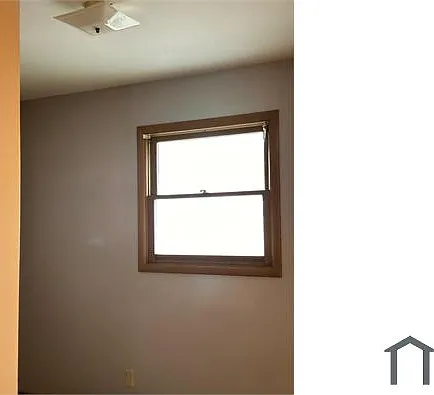 3436 Packard Pkwy — Photo 1