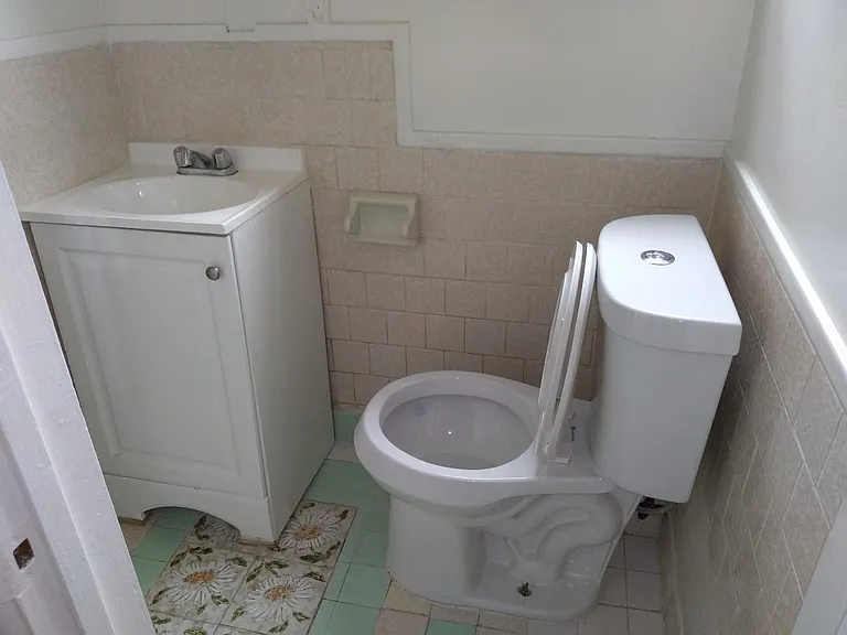 3621 W 59th Pl #5 — Photo 6