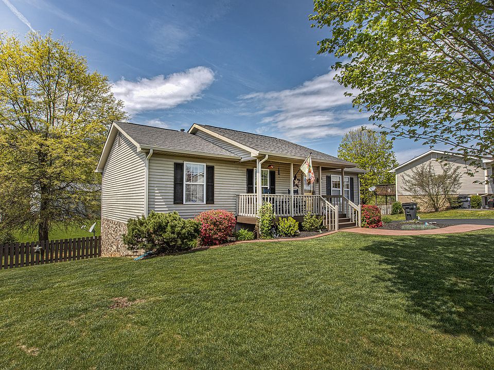 1st image of 71 Gala Dr