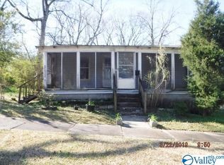 1528 Hill Ave, Gadsden, AL 35901