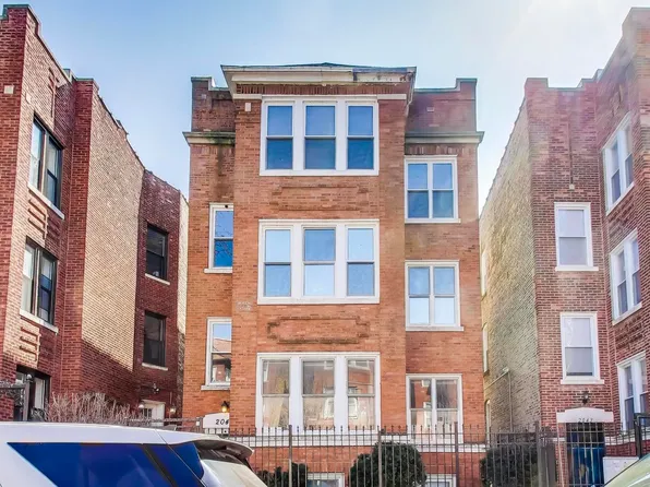 2041 W Birchwood Ave APT 3, Chicago, IL 60645