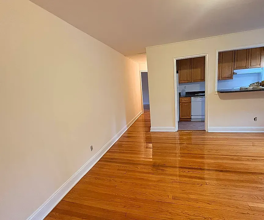 20-69 Shore Blvd #1A