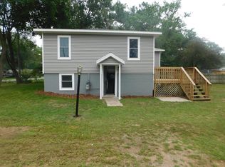 1091 Woodridge St, Muskegon, MI 49442