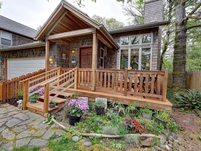 615 N Larch St, Cannon Beach, OR, 97110