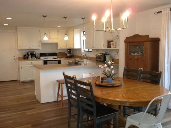 11004 Meyer Way, Grass Valley, CA 95949