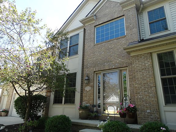 2nd image of 15033 Scarlet Oak Trl