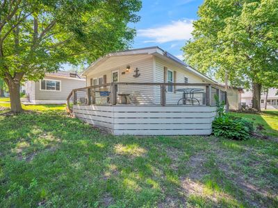 156 Linden Dr, Arnolds Park, IA, 51331