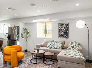 1530 W 37th St, Los Angeles, CA 90018