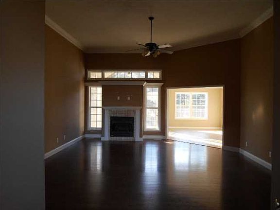 5th image of 2515 Belize Dr