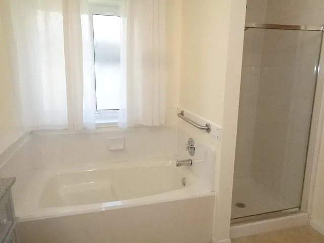 3406 Meadowlark Ln — Photo 15