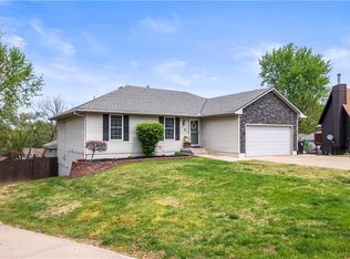 1711 Concord Ct, Independence, MO 64058