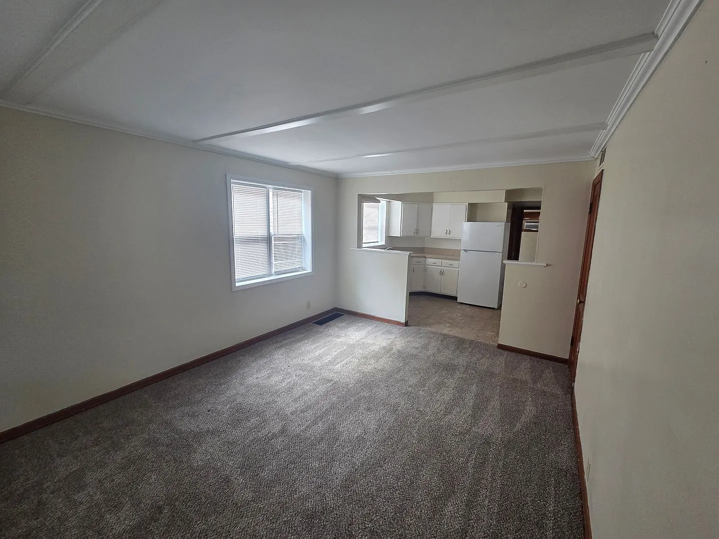 1408 S Ohio Ave — Photo 2