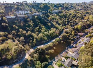 3724 N Knobhill Dr #74, Sherman Oaks, CA 91423