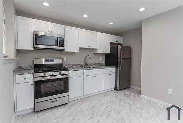 4001 Massachusetts Ave — Photo 12