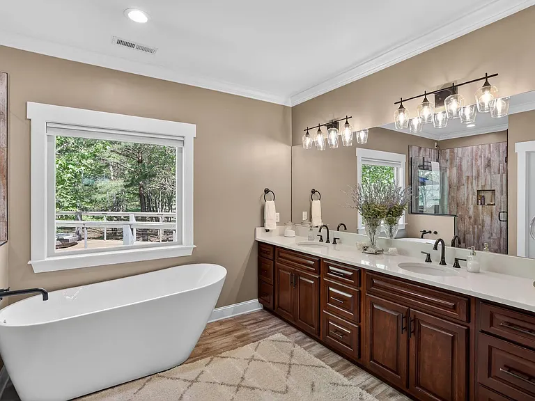 1625 River Bluffs Dr — Photo 14