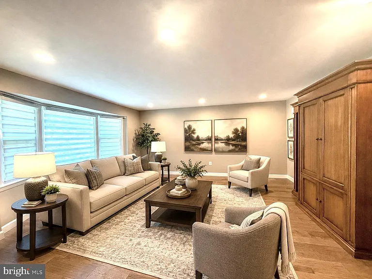 11900 Milbern Dr — Photo 7